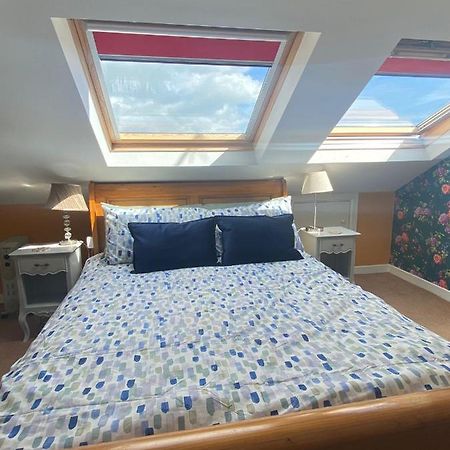 Bythesea Malahide Ngoại thất bức ảnh